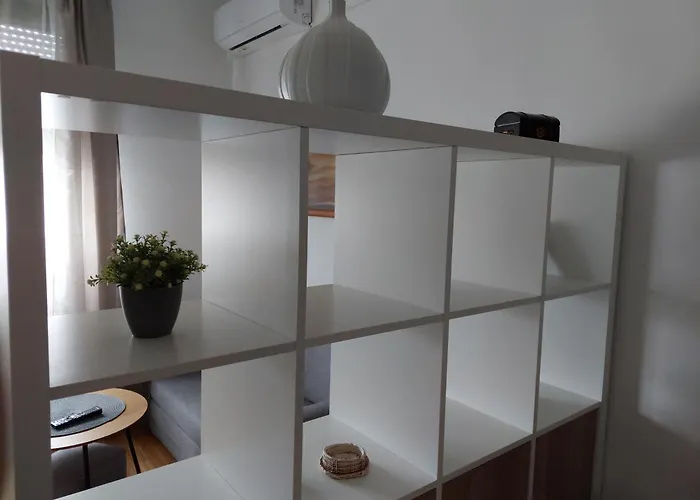M&M Apartment